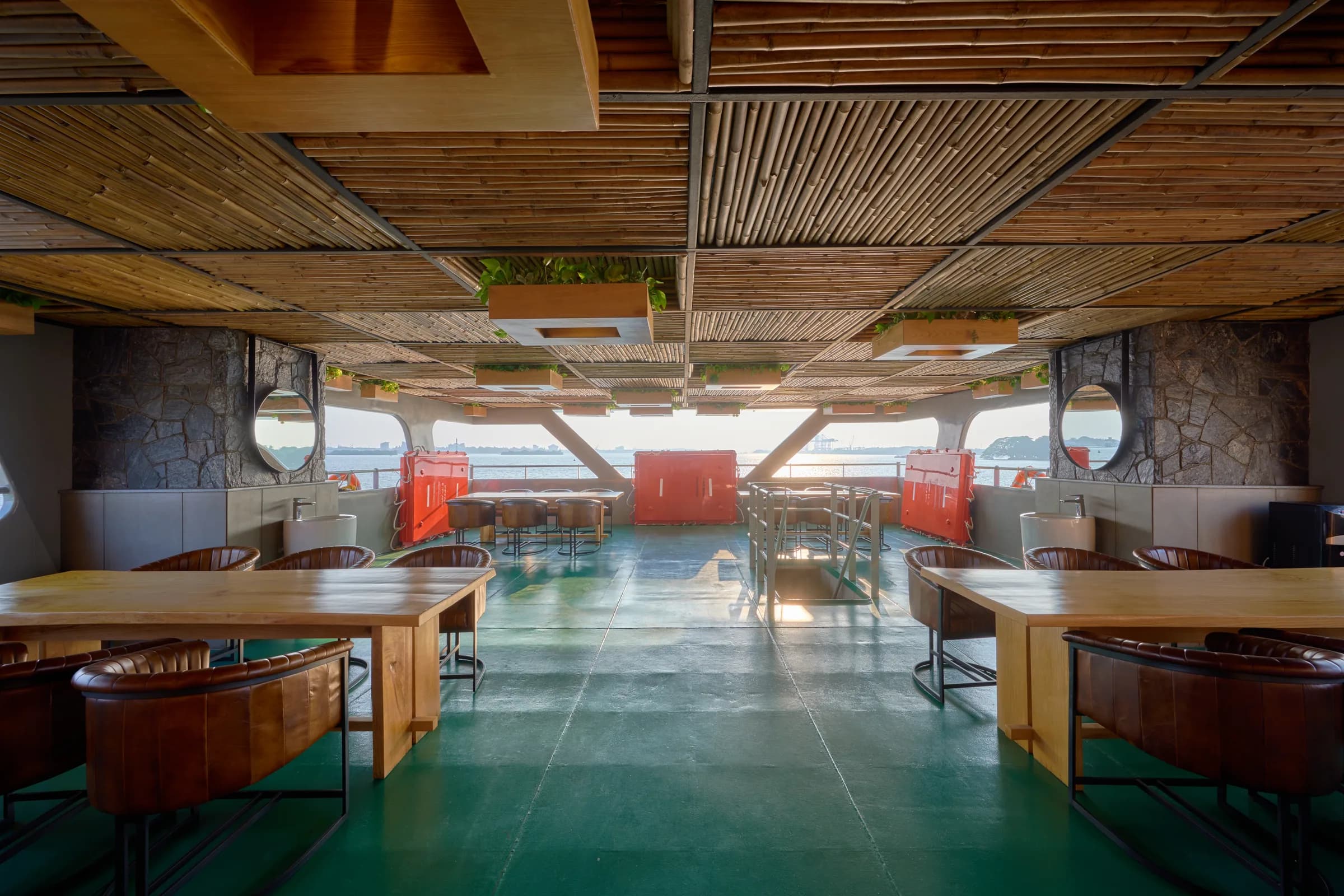 Deck lounge aboard Classic Imperial